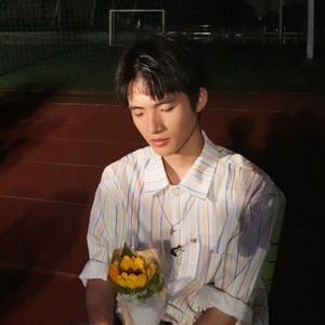 男同gay做爱视频
