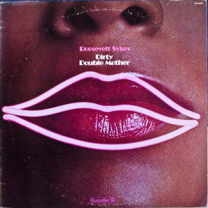 男同gay做爱视频
